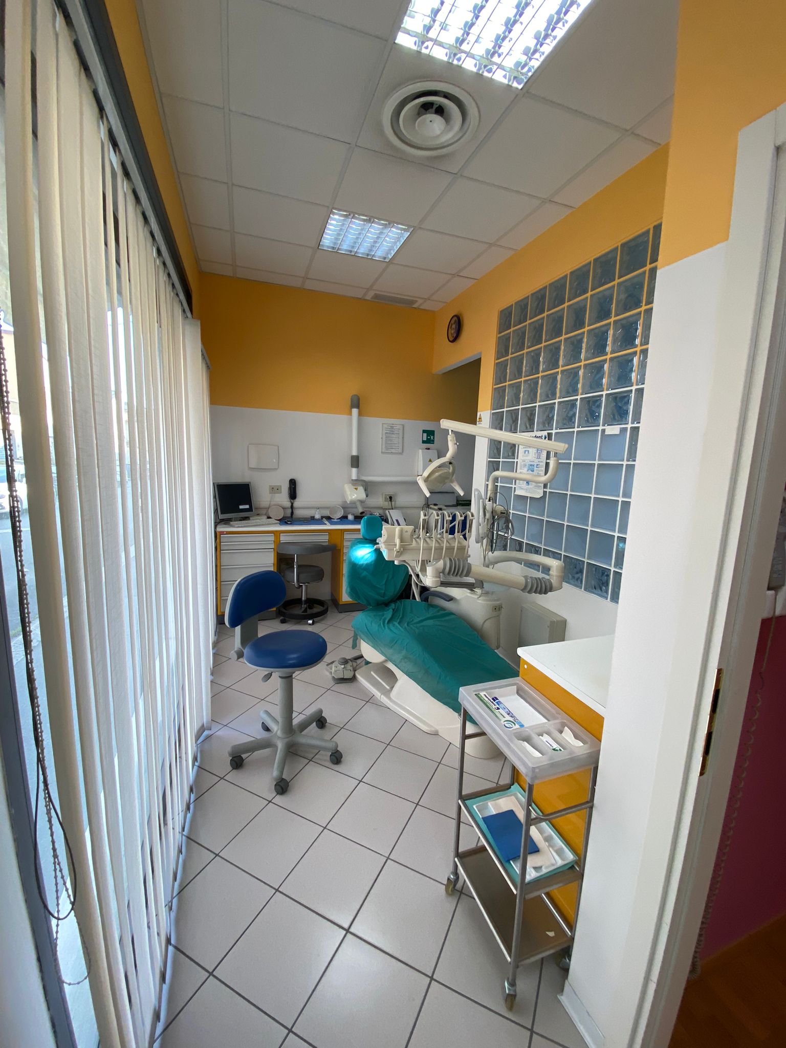 76a25bf7-de07-4ac8-8dbf-ace9c7ff3f53