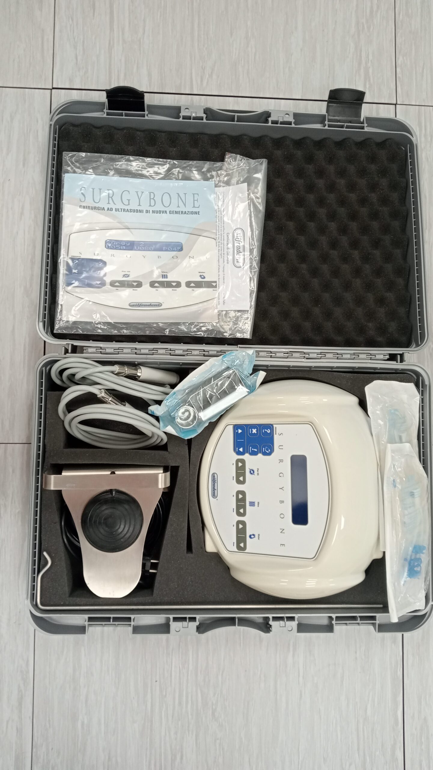 IMG20250217175212_BURST001_COVER