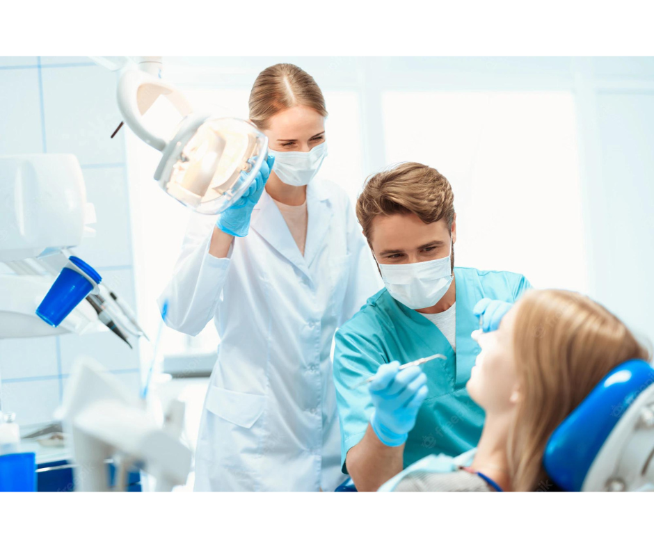 ODONTOIATRA-CANVA-3-