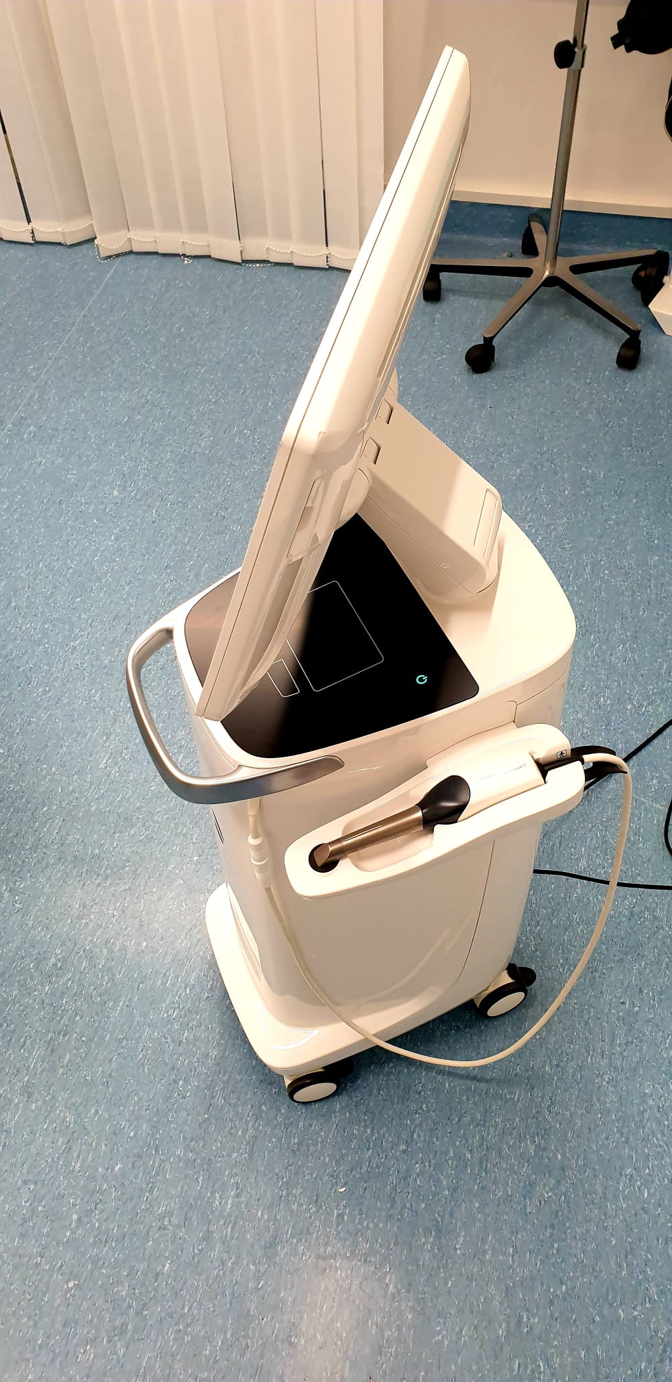 Omnicam-12