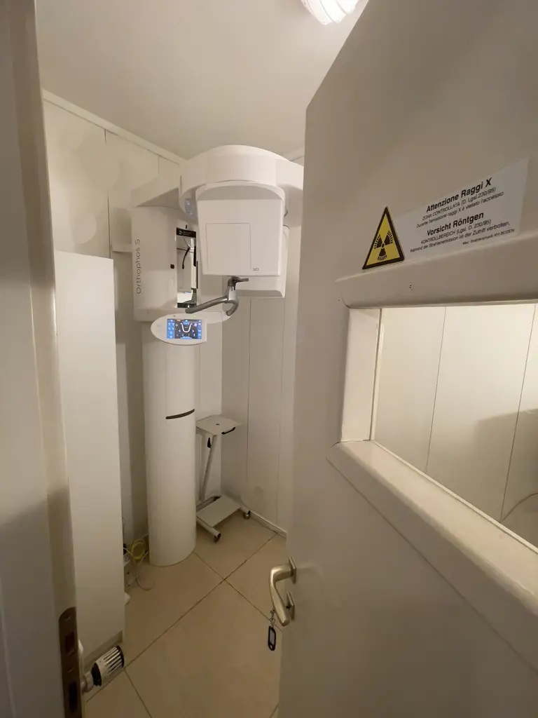 bcbd9ea0e78f23eb13030f7d80f2dcc9-1